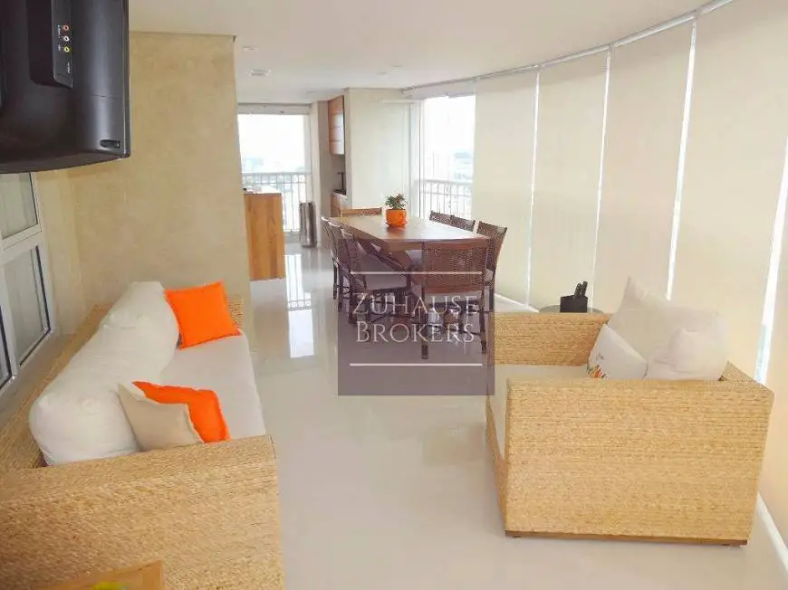 Foto 4 de Apartamento com 4 Quartos à venda, 243m² em Jardim Marajoara, São Paulo