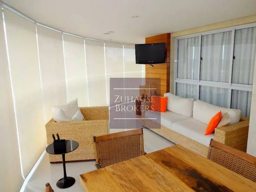 Foto 5 de Apartamento com 4 Quartos à venda, 243m² em Jardim Marajoara, São Paulo