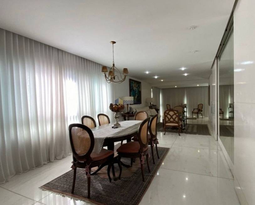 Foto 1 de Apartamento com 4 Quartos à venda, 248m² em Serra, Belo Horizonte