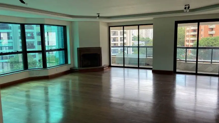 Foto 1 de Apartamento com 4 Quartos à venda, 252m² em Vila Andrade, São Paulo