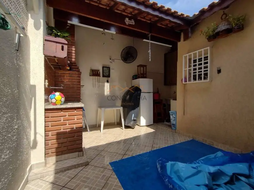 Foto 1 de Casa com 2 Quartos à venda, 95m² em Campestre, Santo André