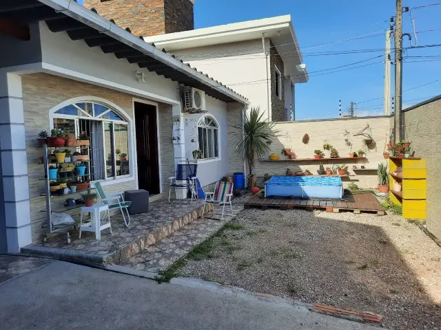 Foto 1 de Casa com 3 Quartos à venda, 205m² em Ipiranga, São José
