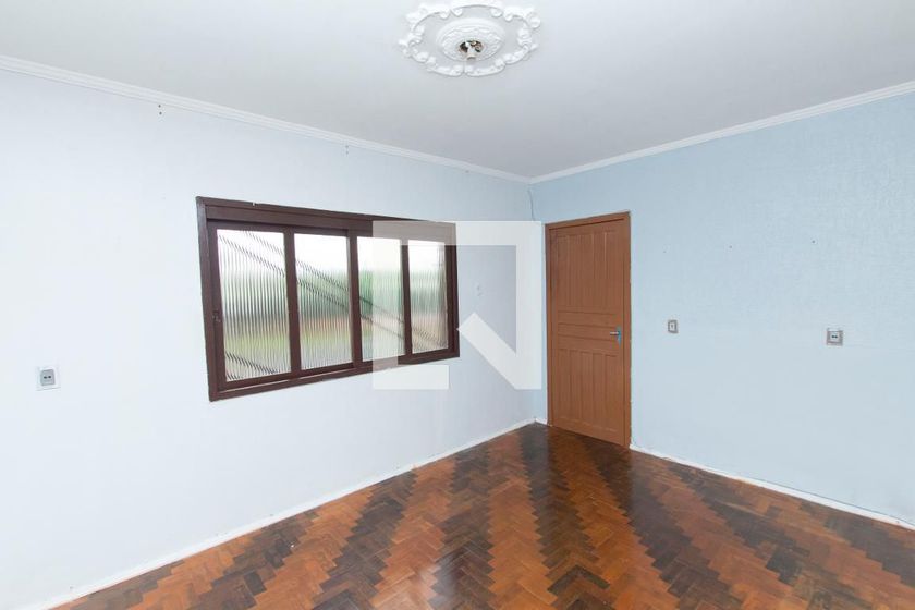Foto 3 de Casa com 3 Quartos à venda, 80m² em São José, Canoas