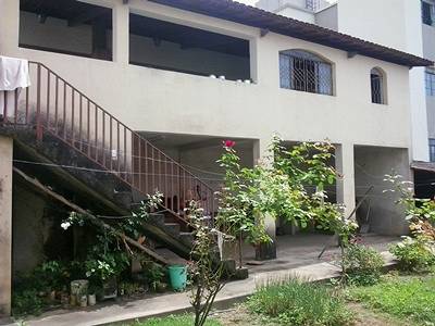 Foto 1 de Casa com 3 Quartos à venda, 148m² em São José, Divinópolis