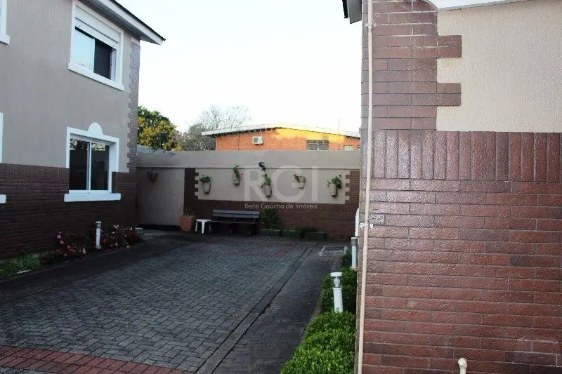 Foto 3 de Casa com 3 Quartos à venda, 145m² em São Sebastião, Porto Alegre