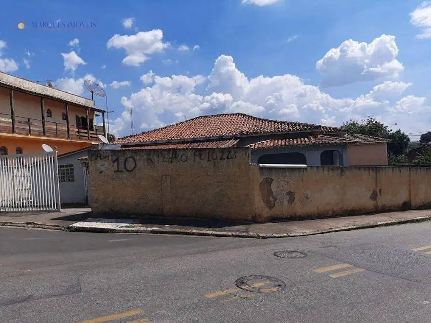 Foto 1 de Casa com 3 Quartos à venda, 400m² em Vila Pasti, Louveira