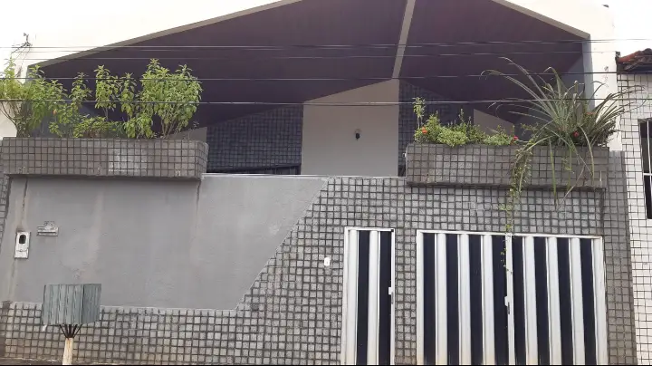 Foto 1 de Casa com 3 Quartos para alugar, 10m² em Vinhais, São Luís
