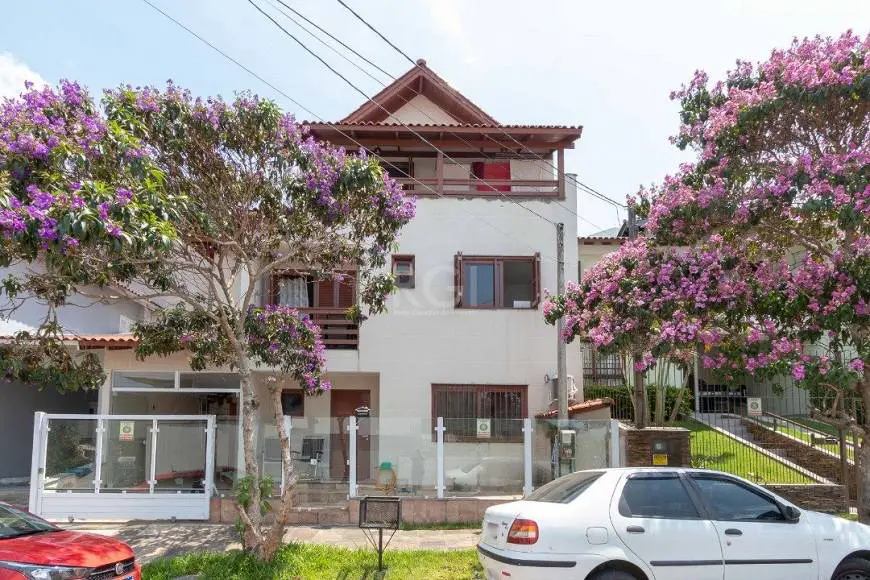 Foto 1 de Casa com 4 Quartos à venda, 144m² em Aberta dos Morros, Porto Alegre