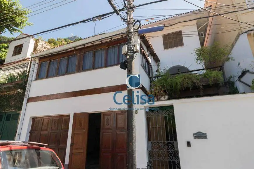 Foto 1 de Casa com 4 Quartos para alugar, 285m² em Humaitá, Rio de Janeiro