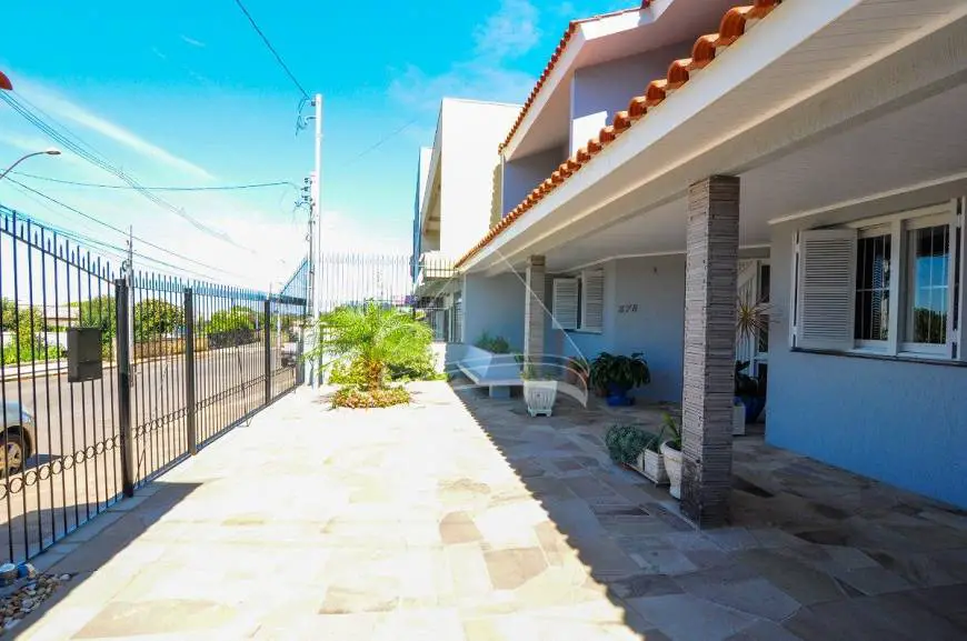 Foto 3 de Casa com 4 Quartos à venda, 381m² em Planaltina, Passo Fundo
