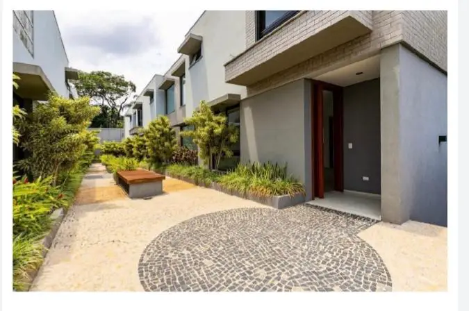 Foto 3 de Casa de Condomínio com 3 Quartos à venda, 272m² em Moema, São Paulo