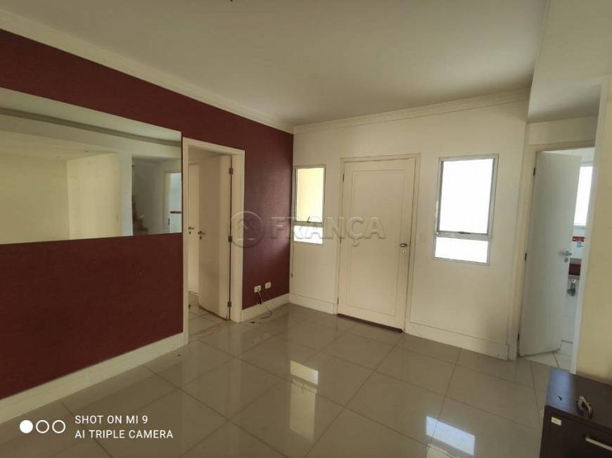 Foto 2 de Casa de Condomínio com 3 Quartos para alugar, 150m² em Villa Branca, Jacareí