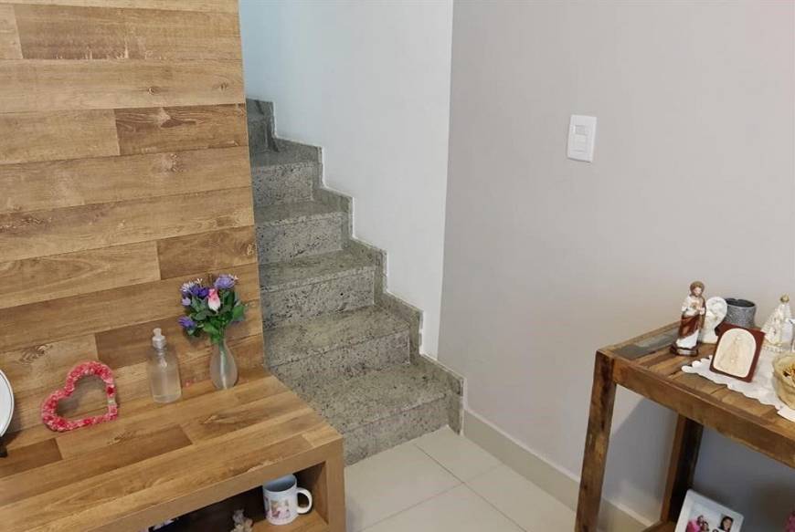 Foto 5 de Casa de Condomínio com 4 Quartos à venda, 212m² em Penha De Franca, São Paulo