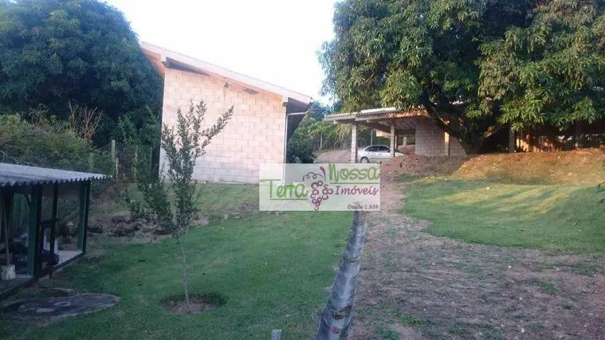 Foto 1 de Chácara com 2 Quartos à venda, 360m² em Parque Valinhos, Valinhos