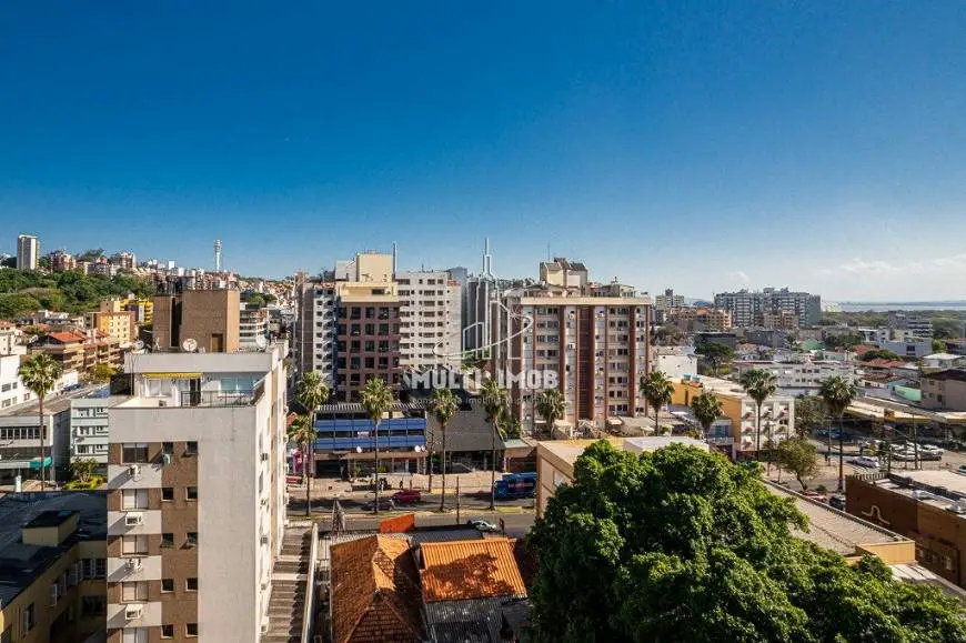 Foto 3 de Cobertura com 3 Quartos à venda, 207m² em Menino Deus, Porto Alegre