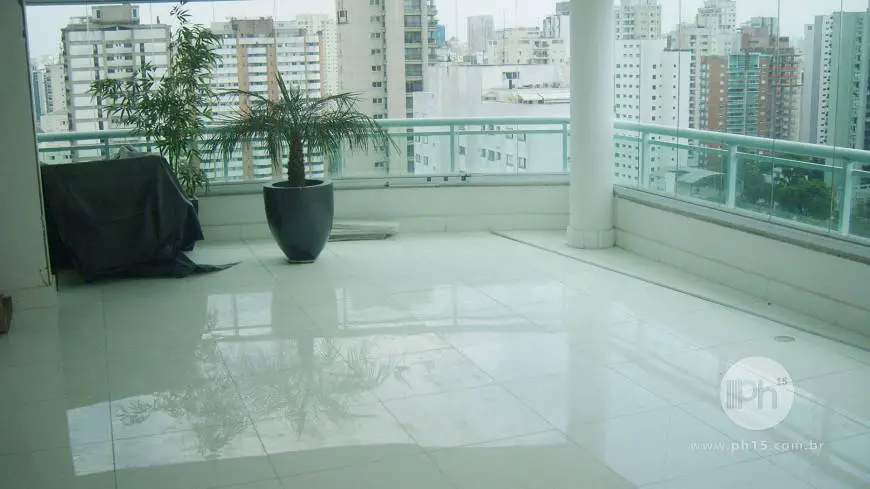 Foto 1 de Cobertura com 4 Quartos à venda, 265m² em Moema, São Paulo