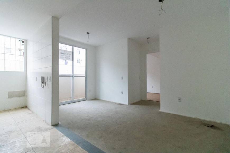 Foto 2 de Apartamento com 1 Quarto para alugar, 50m² em Irajá, Rio de Janeiro
