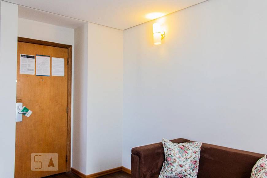 Foto 3 de Apartamento com 1 Quarto para alugar, 44m² em Jardim Bela Vista, Santo André