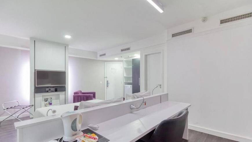 Foto 3 de Apartamento com 1 Quarto à venda, 31m² em Moema, São Paulo