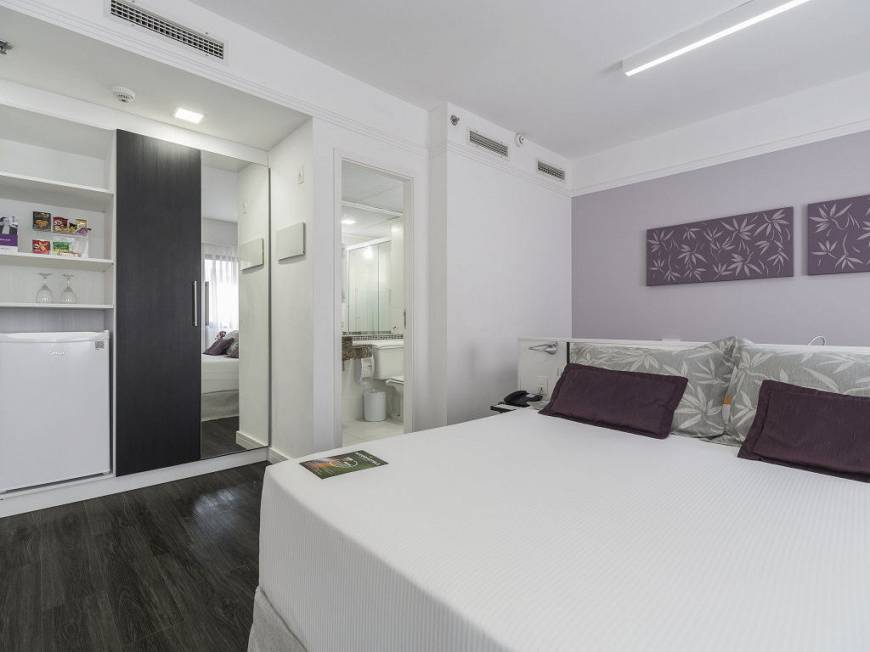 Foto 5 de Apartamento com 1 Quarto à venda, 31m² em Moema, São Paulo