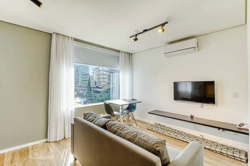 Foto 4 de Apartamento com 1 Quarto para alugar, 36m² em Vila Olímpia, São Paulo