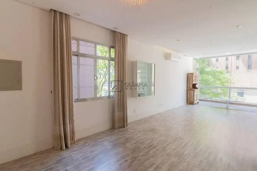 Foto 3 de Apartamento com 2 Quartos à venda, 163m² em Bela Vista, São Paulo