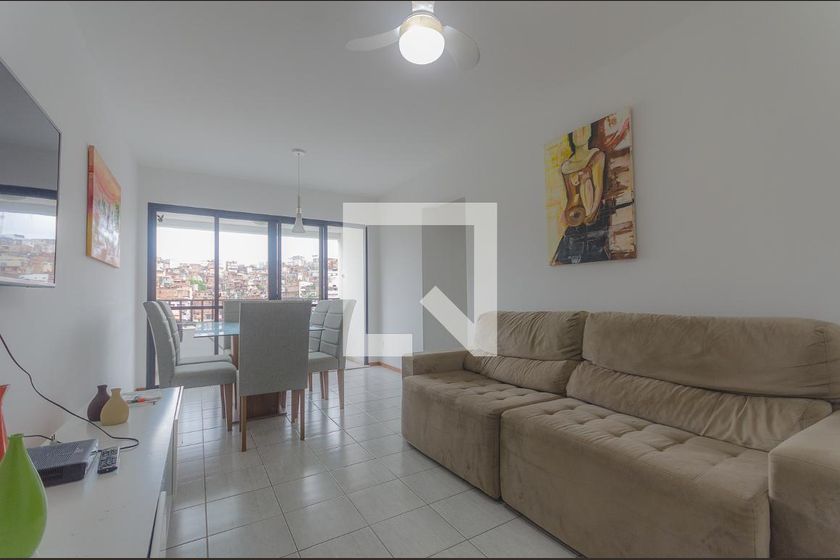 Foto 1 de Apartamento com 2 Quartos para alugar, 60m² em Brotas, Salvador