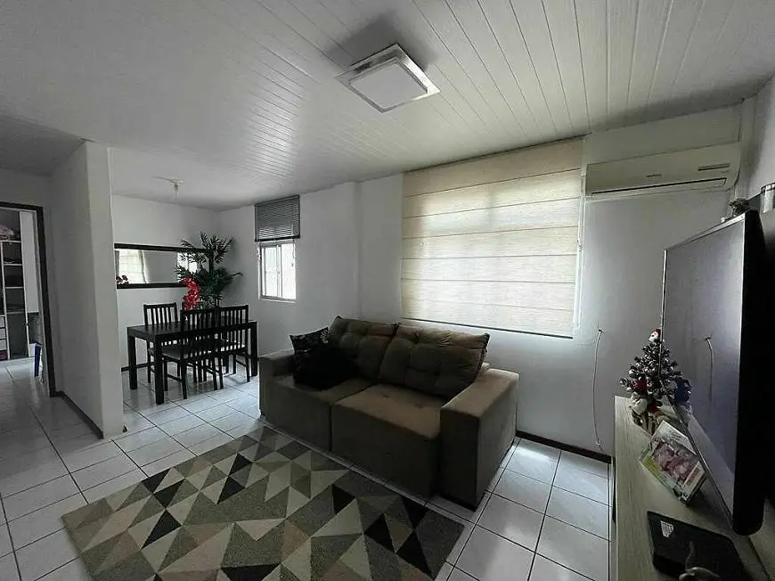 Foto 2 de Apartamento com 2 Quartos à venda, 48m² em Campinas, São José