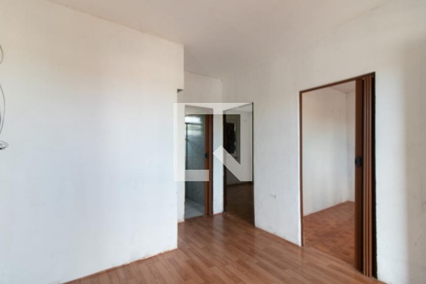 Foto 2 de Apartamento com 2 Quartos para alugar, 46m² em Cavalhada, Porto Alegre