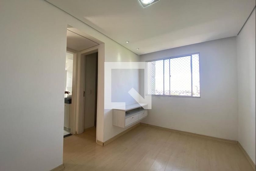 Foto 1 de Apartamento com 2 Quartos para alugar, 47m² em Parque Munhoz, São Paulo