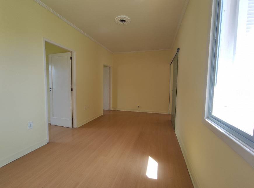 Foto 1 de Apartamento com 2 Quartos à venda, 57m² em São João, Porto Alegre