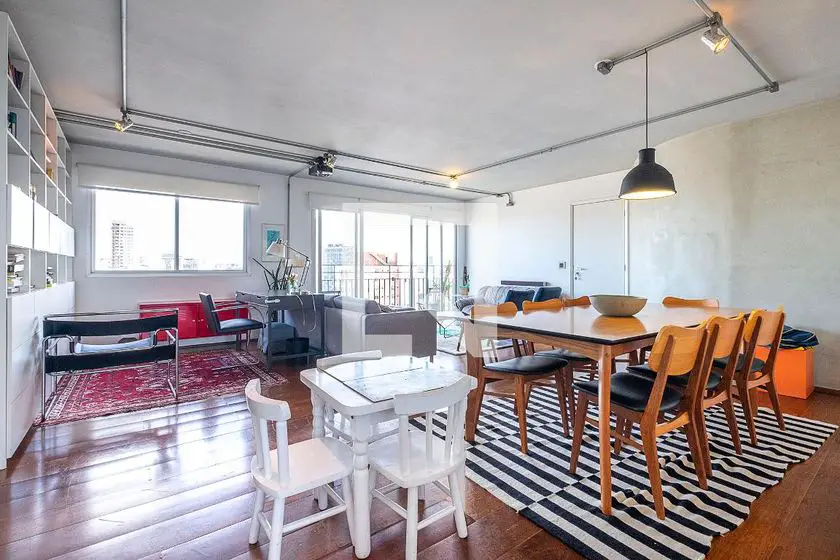 Foto 1 de Apartamento com 2 Quartos para alugar, 120m² em Vila Madalena, São Paulo