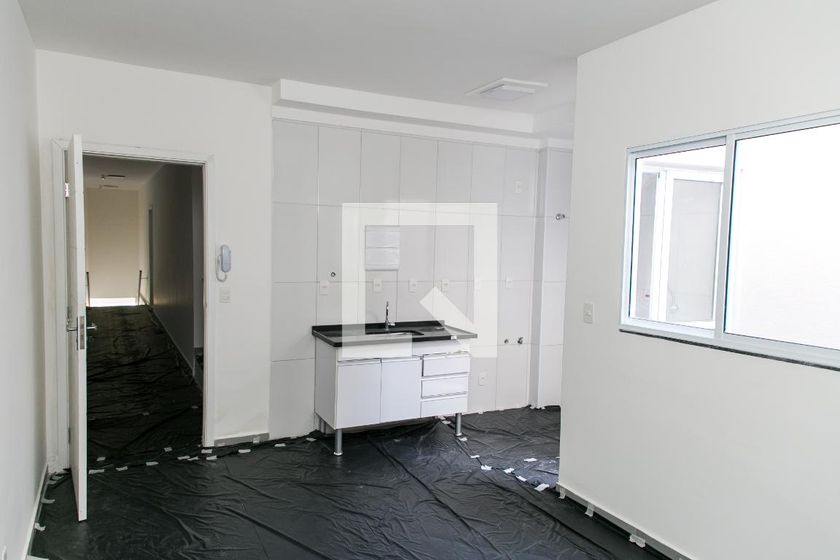 Foto 2 de Apartamento com 2 Quartos para alugar, 47m² em Vila Nivi, São Paulo