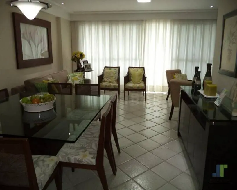 Foto 1 de Apartamento com 3 Quartos à venda, 136m² em Centro, Guarapari