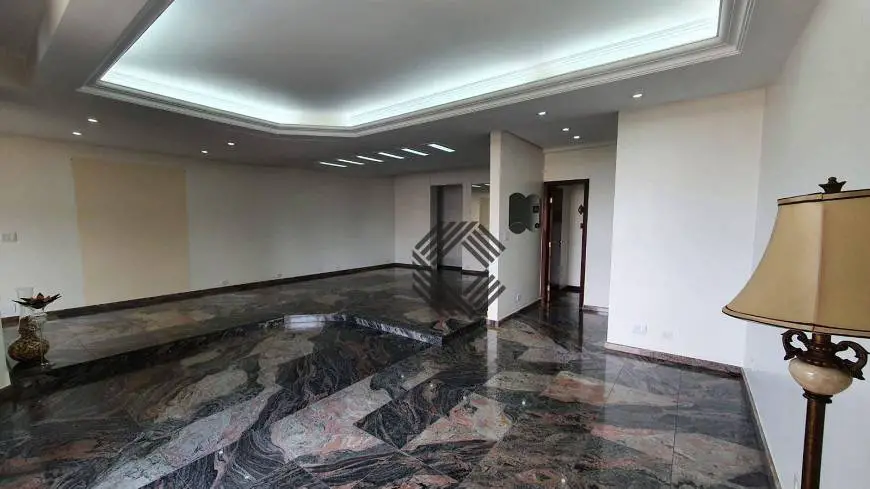 Foto 1 de Apartamento com 3 Quartos à venda, 213m² em Centro, Sorocaba