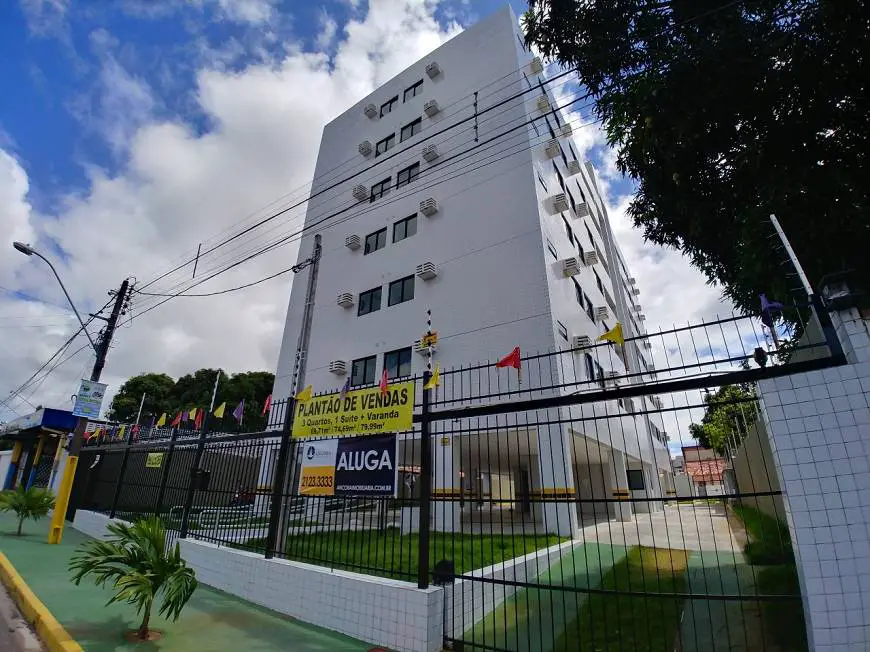 Foto 1 de Apartamento com 3 Quartos para alugar, 70m² em Cordeiro, Recife