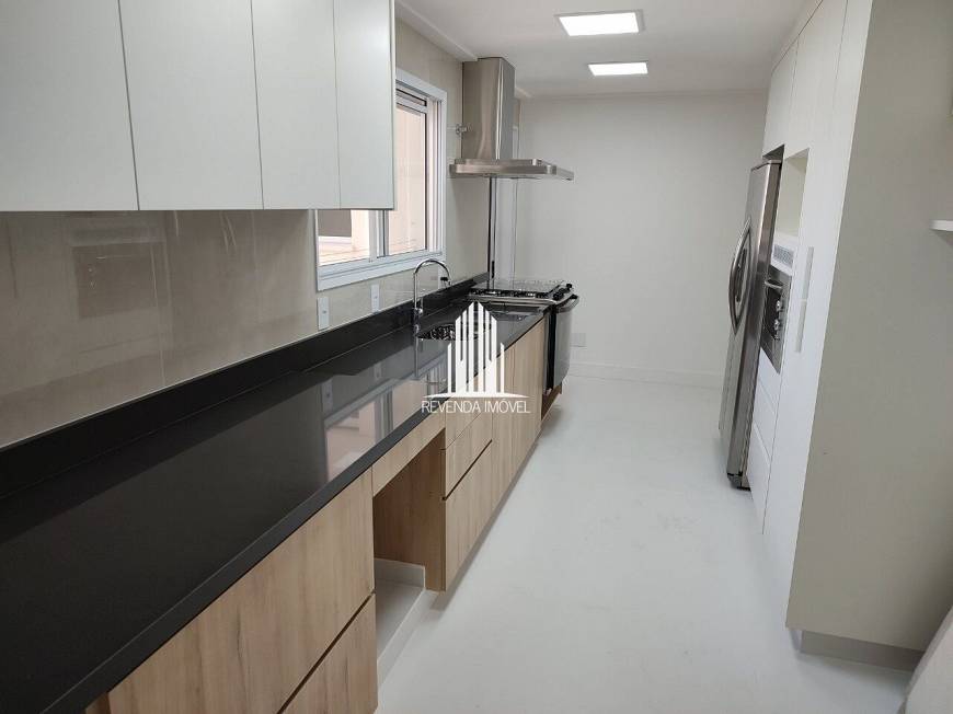 Foto 5 de Apartamento com 3 Quartos à venda, 184m² em Jardim Anhanguera, São Paulo