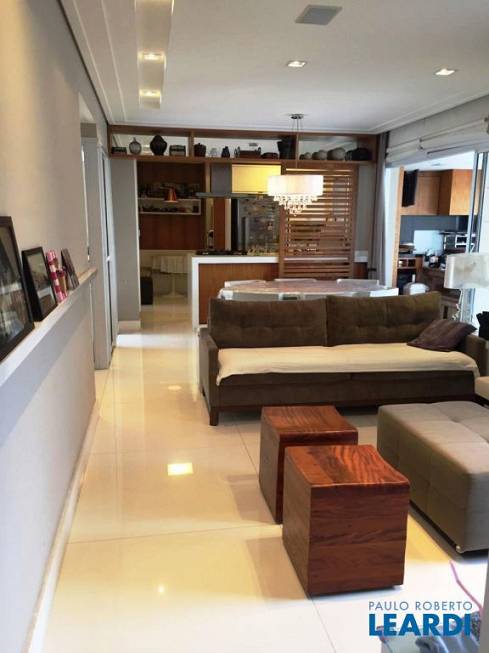 Foto 1 de Apartamento com 3 Quartos à venda, 139m² em Lapa, São Paulo