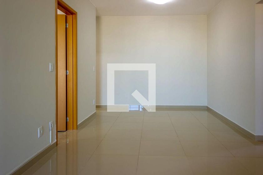 Foto 3 de Apartamento com 3 Quartos para alugar, 105m² em Lidice, Uberlândia