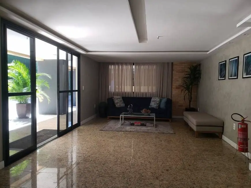 Foto 3 de Apartamento com 3 Quartos à venda, 94m² em Meireles, Fortaleza