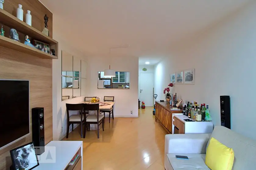 Foto 4 de Apartamento com 3 Quartos para alugar, 75m² em Morumbi, São Paulo