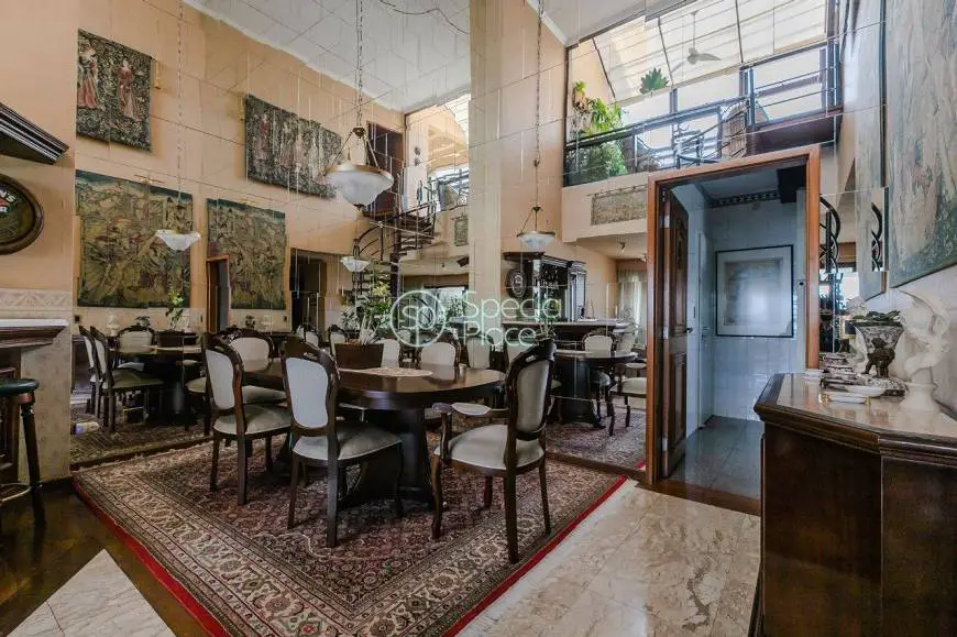 Foto 3 de Apartamento com 3 Quartos à venda, 355m² em Real Parque, São Paulo
