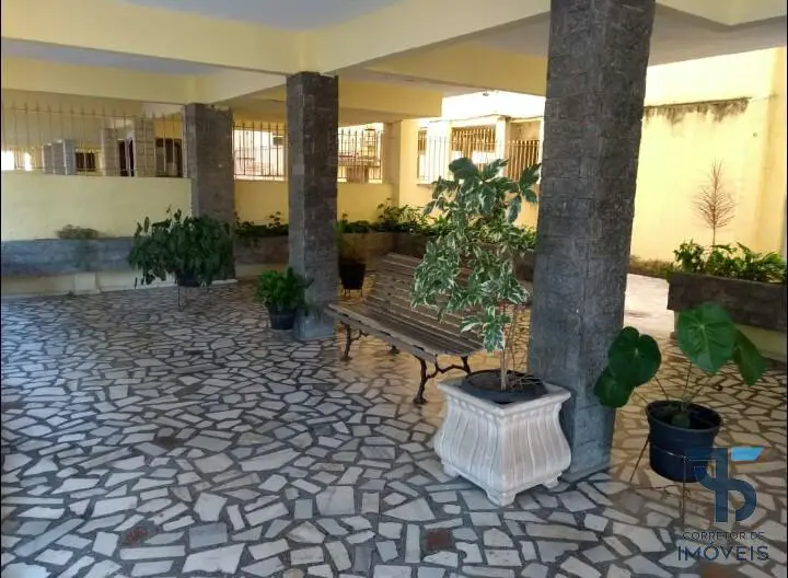 Foto 1 de Apartamento com 3 Quartos à venda, 60m² em Santa Rosa, Niterói