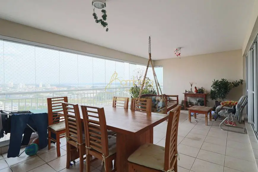 Foto 1 de Apartamento com 3 Quartos à venda, 163m² em Santo Amaro, São Paulo