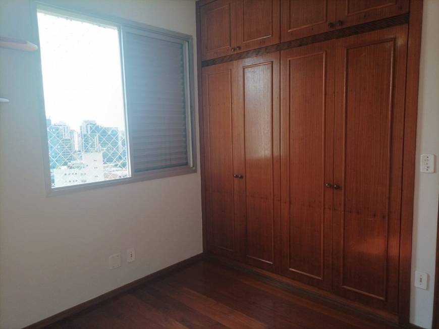 Foto 3 de Apartamento com 3 Quartos para alugar, 97m² em Serra, Belo Horizonte