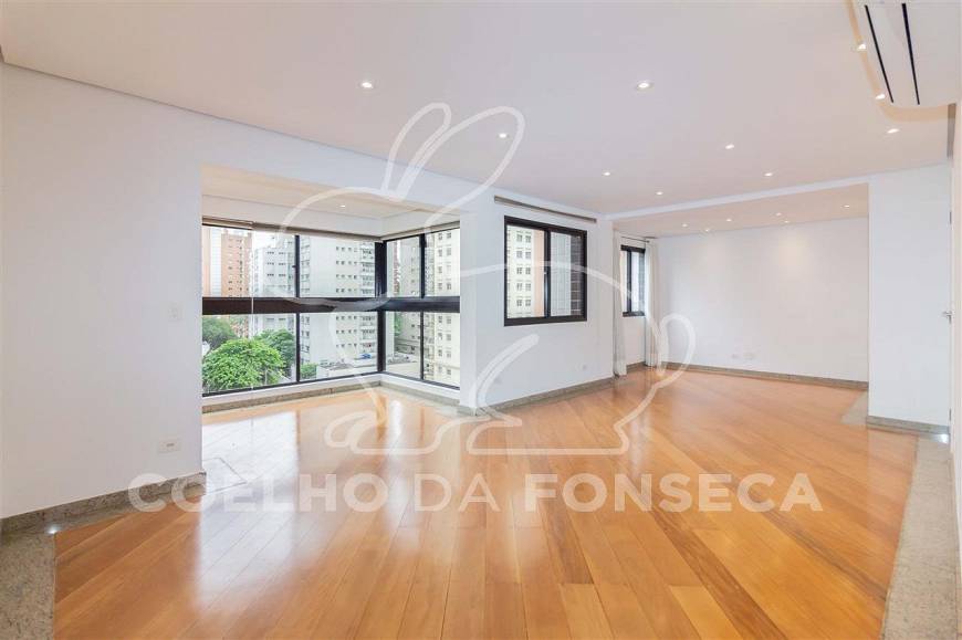 Foto 1 de Apartamento com 3 Quartos à venda, 126m² em Vila Nova Conceição, São Paulo