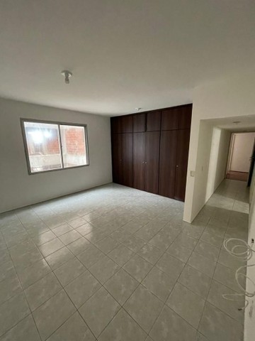 Foto 3 de Apartamento com 4 Quartos para alugar, 200m² em Boa Viagem, Recife