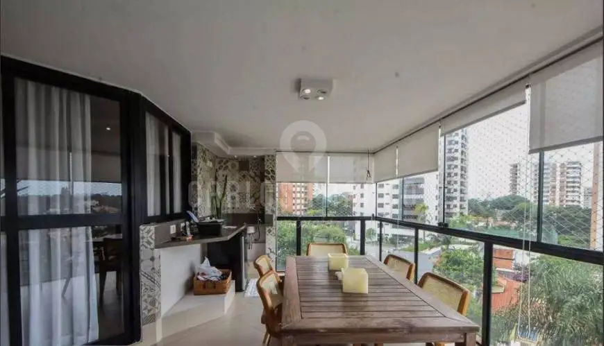 Foto 3 de Apartamento com 4 Quartos à venda, 312m² em Campo Belo, São Paulo