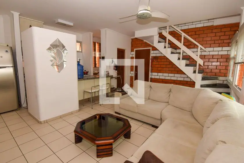 Foto 4 de Apartamento com 4 Quartos para alugar, 130m² em Enseada, Guarujá