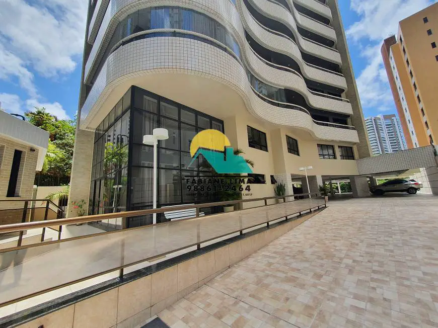 Foto 3 de Apartamento com 4 Quartos à venda, 220m² em Meireles, Fortaleza